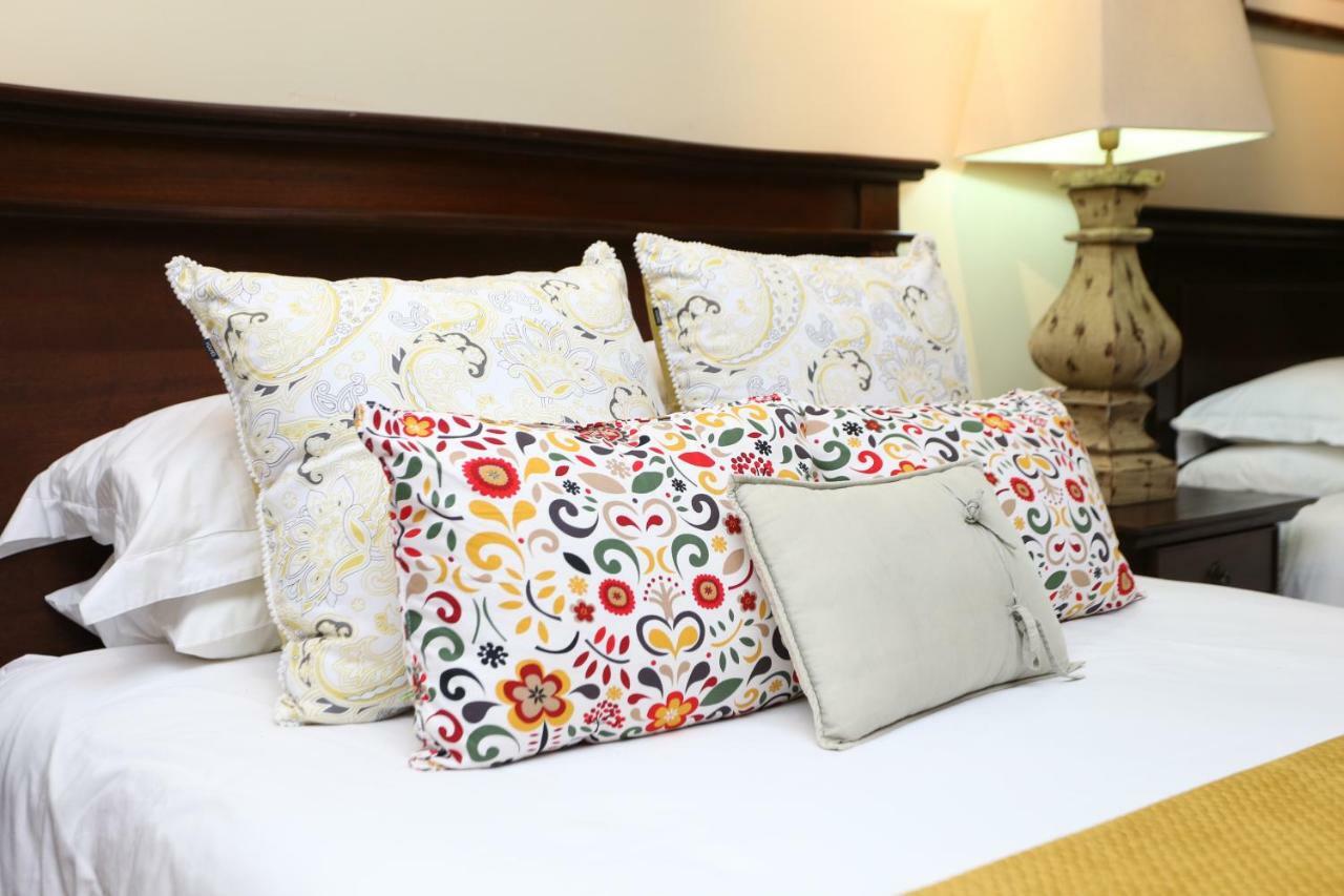 Shangri-La Manor (Adults Only) Hoekwil Zewnętrze zdjęcie