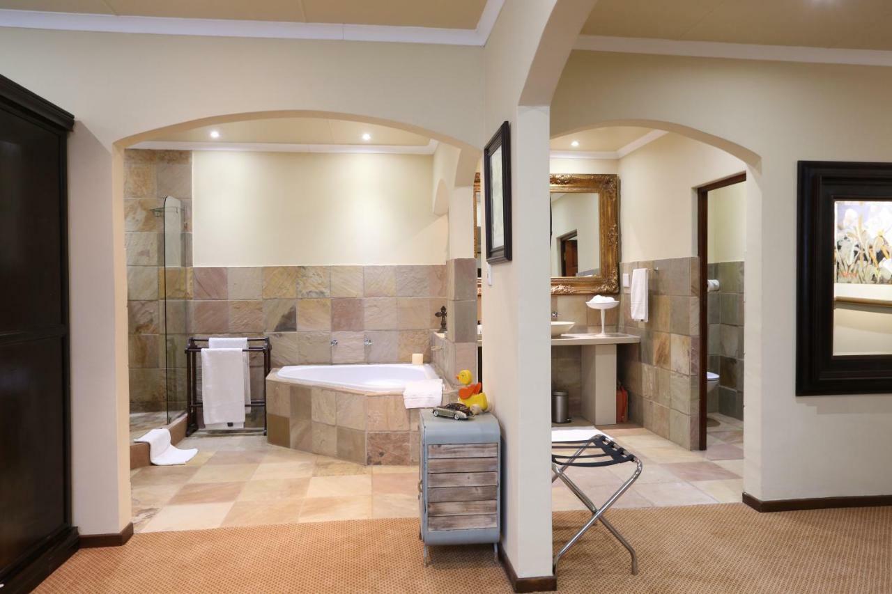 Shangri-La Manor (Adults Only) Hoekwil Zewnętrze zdjęcie